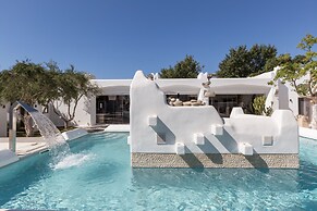 Kallos Villas & Suites