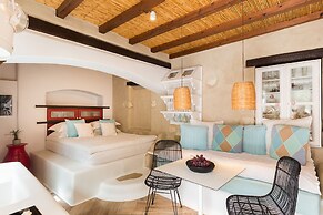 Kallos Villas & Suites