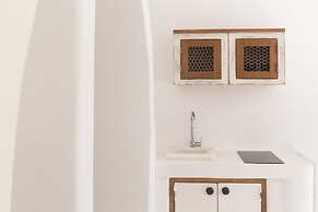 Kallos Villas & Suites