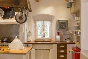 Kallos Villas & Suites