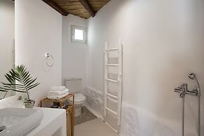 Kallos Villas & Suites