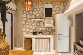 Kallos Villas & Suites