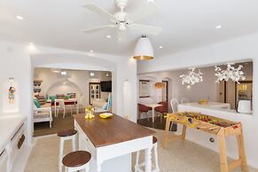 Kallos Villas & Suites