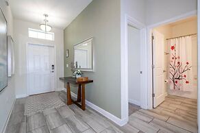 Amazing Home at Storey Lake 2 Minutes to Clubhouse