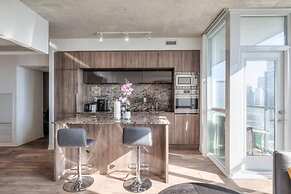 Waterfront Yonge Apartments