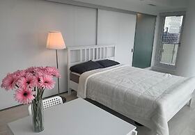 Waterfront Yonge Apartments