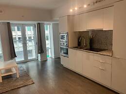 Waterfront Yonge Apartments