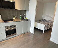 Waterfront Yonge Apartments