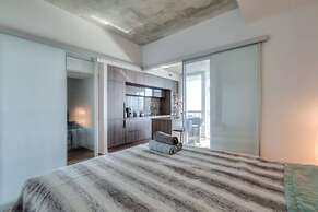 Waterfront Yonge Apartments