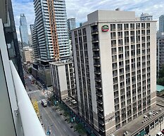 Waterfront Yonge Apartments