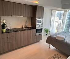 Waterfront Yonge Apartments