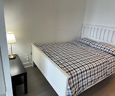 Waterfront Yonge Apartments