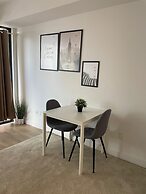 Waterfront Yonge Apartments