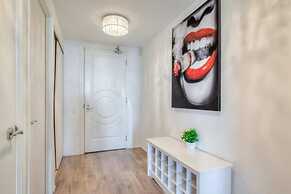 Waterfront Yonge Apartments