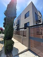 R10 Habitación Equipada STV WIFI Parking