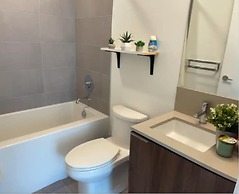 Waterfront Jane Retreat