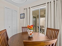 Lake View Pool Home With Game Room