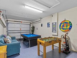 Lake View Pool Home With Game Room