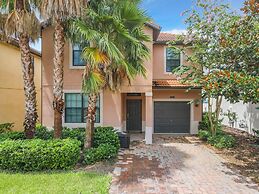 Paradise Away From The Parks at Solterra