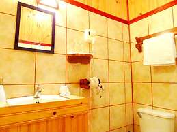 Miztli Lodge & Adventures