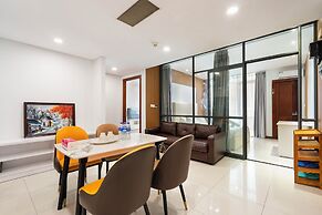 Night Life Lancaster 1br GymBarJapTown