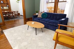 The Winona House - Boutique Hotel Near Downtown