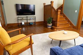 The Winona House - Boutique Hotel Near Downtown