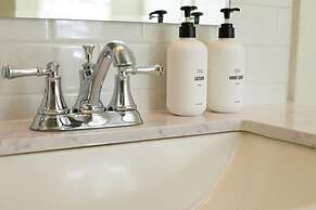 The Winona House - Boutique Hotel Near Downtown