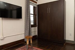 Luxury Multi-unit Historic Building Near Downtown