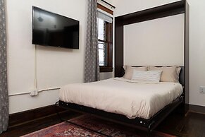 Luxury Multi-unit Historic Building Near Downtown