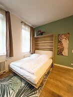 Exklusives City Apartment Flowers