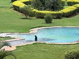 1-bed Apartment in Nairobi Next to the Mall