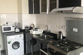 1-bed Apartment in Nairobi Next to the Mall