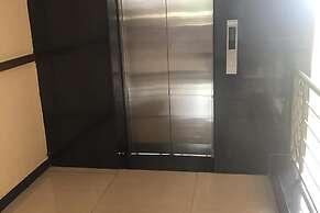 1-bed Apartment in Nairobi Next to the Mall