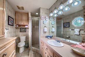 Cl 1350 Lakeview Livin Large House 5 Bedroom Home by RedAwning