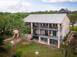 Cl 1350 Lakeview Livin Large House 5 Bedroom Home by RedAwning