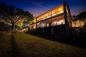 Cl 1350 Lakeview Livin Large House 5 Bedroom Home by RedAwning