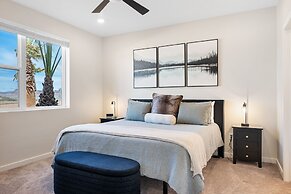 Desert Oasis 3 Bedroom Condo