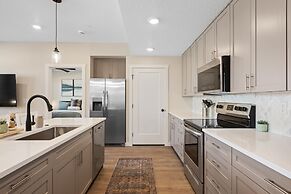 Desert Oasis 3 Bedroom Condo