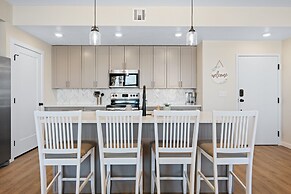 Desert Oasis 3 Bedroom Condo