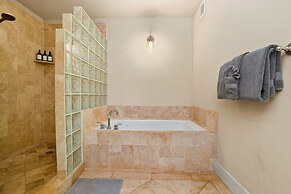 Regency Villas At Poipu Kai H222 5 Bedroom Condo