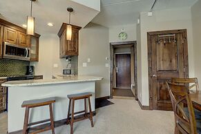 Tl411 Telemark Lodge Studio by RedAwning