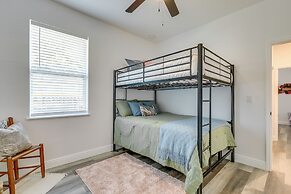 Charming Tampa Home < 3 Mi to Busch Gardens!