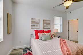 Charming Tampa Home < 3 Mi to Busch Gardens!