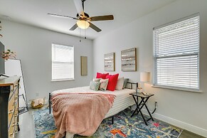 Charming Tampa Home < 3 Mi to Busch Gardens!