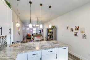 Charming Tampa Home < 3 Mi to Busch Gardens!