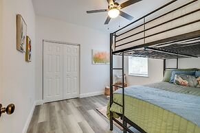 Charming Tampa Home < 3 Mi to Busch Gardens!