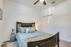 Charming Tampa Home < 3 Mi to Busch Gardens!