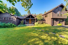 Stunning Truckee Home w/ Private Patio & Gas Grill