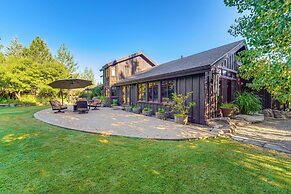 Stunning Truckee Home w/ Private Patio & Gas Grill